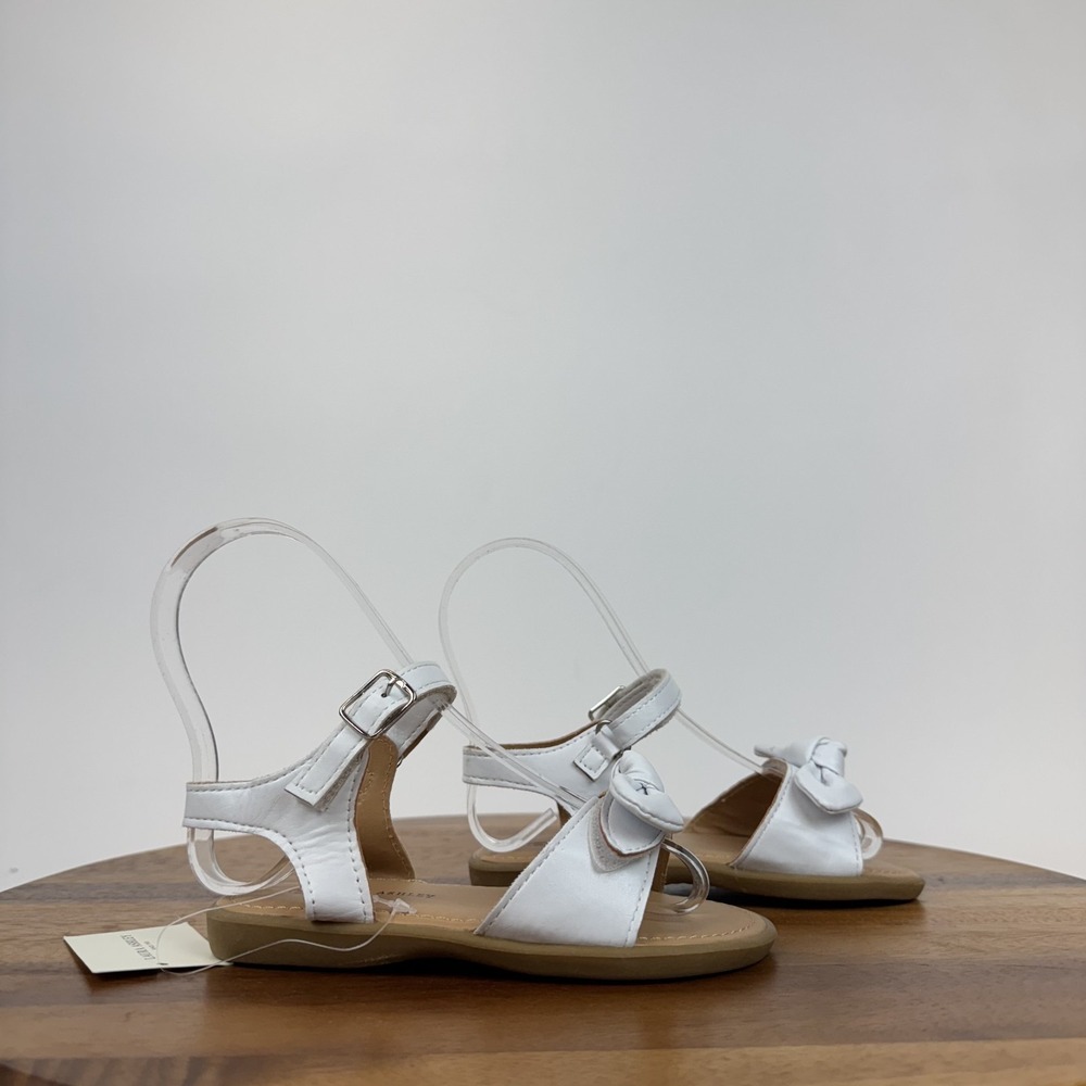 New NWOB Little Kids Girls Laura Ashley Bowknot Strappy‎ White Sandals Size 10 C